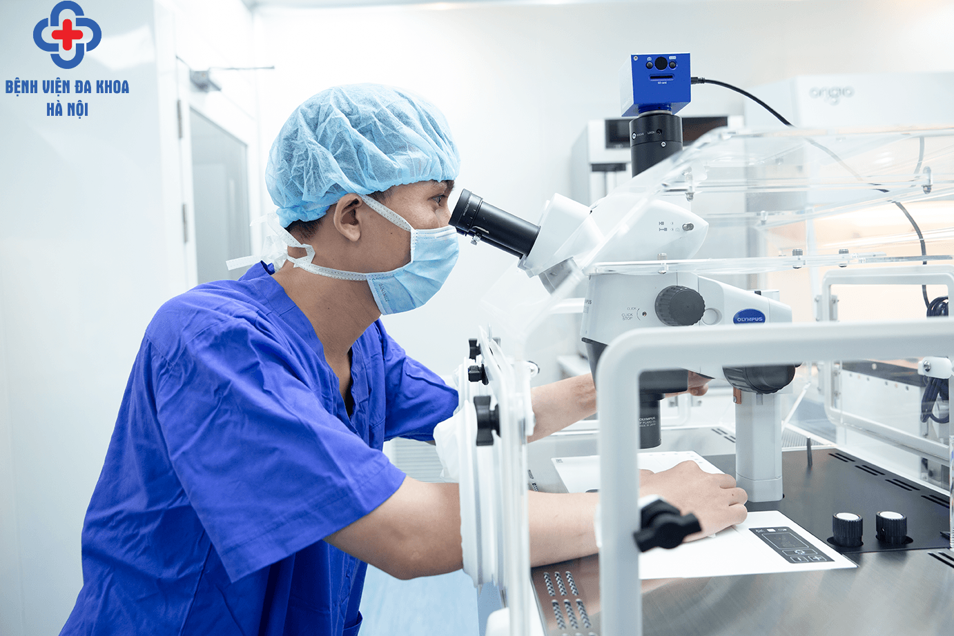 Đội ngũ chuyên môn với tay nghề & trình độ cao làm việc trong hệ thống LAB IVF – Bệnh viện Đa khoa Hà Nội