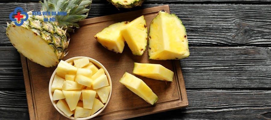 Bromelain trong dứa hạn chế tình trạng đau thận