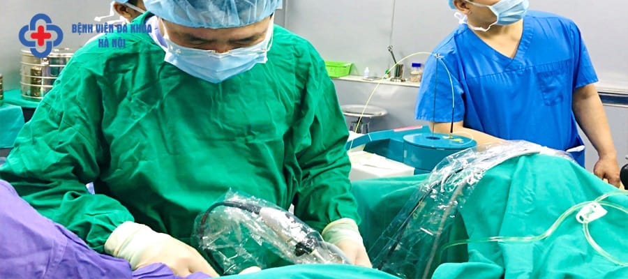 Sỏi tiết niệu được điều trị bằng kỹ thuật tán sỏi hiệu quả