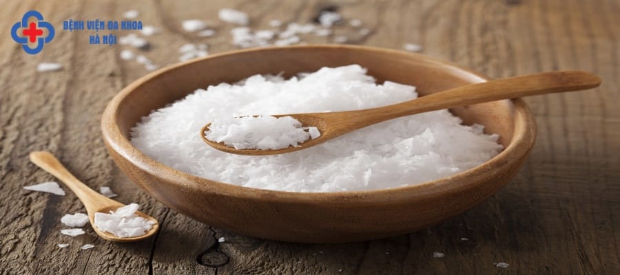 Thói quen ăn mặn có hại cho sức khỏe con người