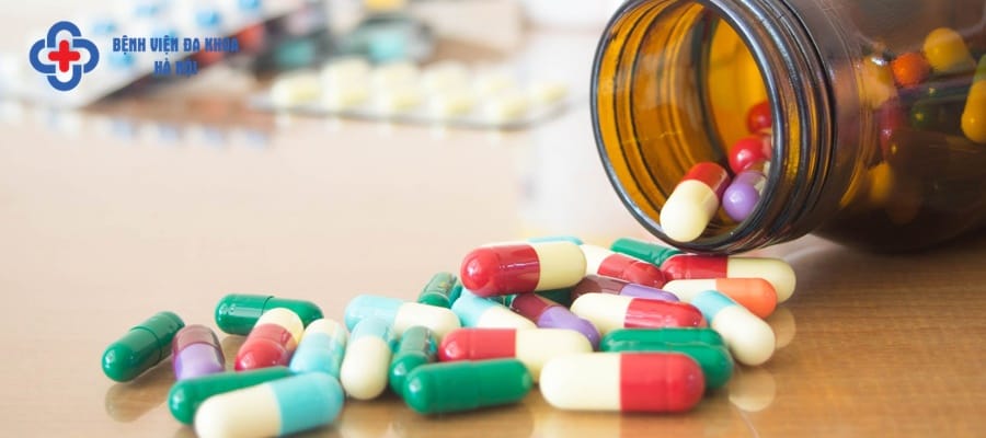 Thuốc kiềm hóa nước tiểu chuyển hóa axit uric thành urat dễ tan