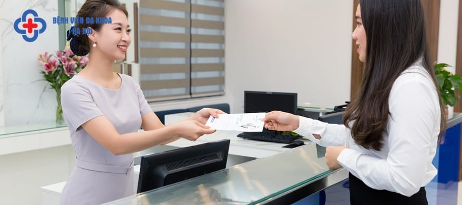 Tư vấn tận tình chu đáo cho mọi người bệnh
