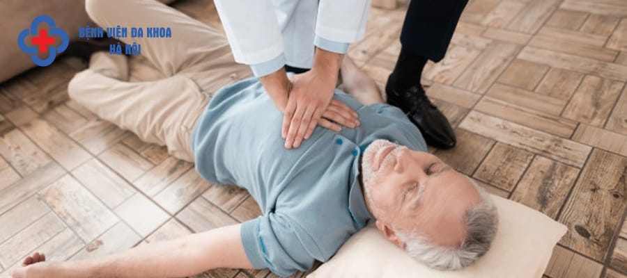 Đi tiểu nhiều lần dẫn tới đột quỵ