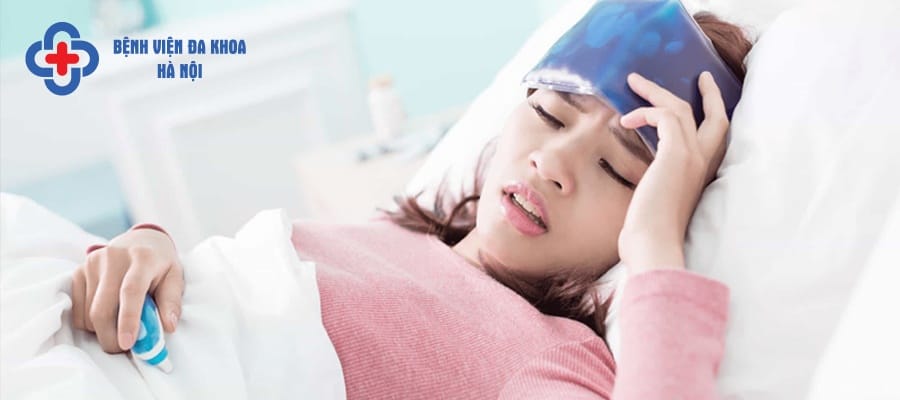 Viêm đường tiết niệu khiến người bệnh bị sốt