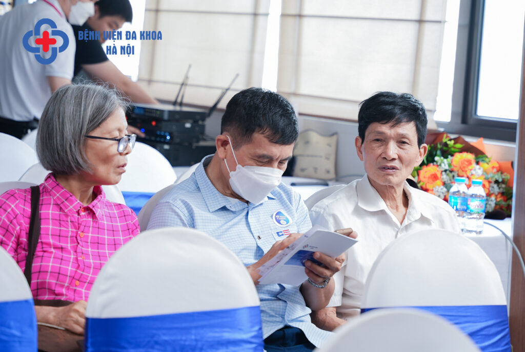 tọa đàm 