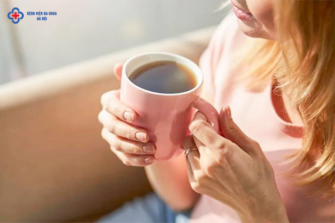 Bị suy giáp có cần phải kiêng cafe không?