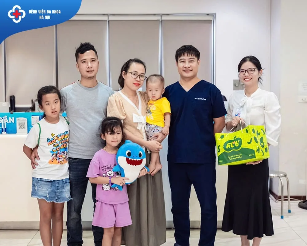 Hàng ngàn gia đình đón con yêu trọn vẹn nhờ IVF Hà Nội